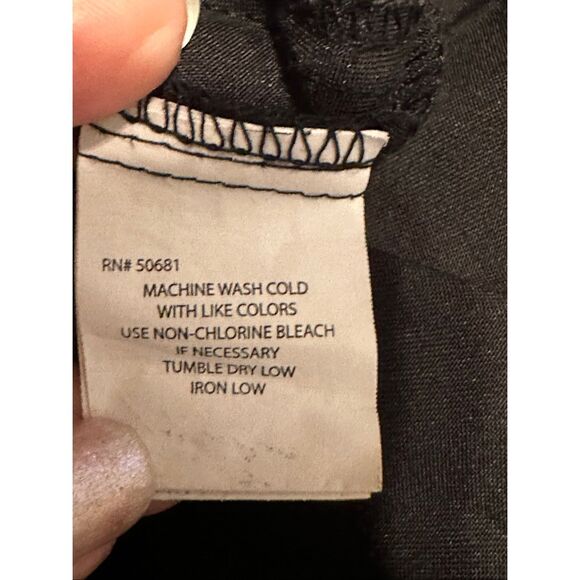 Women’s Grey’s Anatomy Black Women's V-Neck Scrub Top and Pants Size Small - Picture 14 of 16